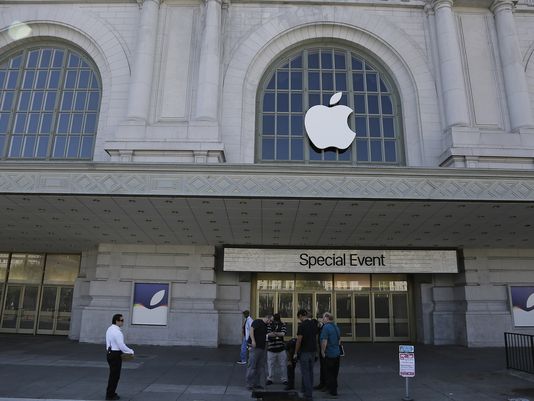 Apple To Live Stream Annual iPhone Event From San Francisco