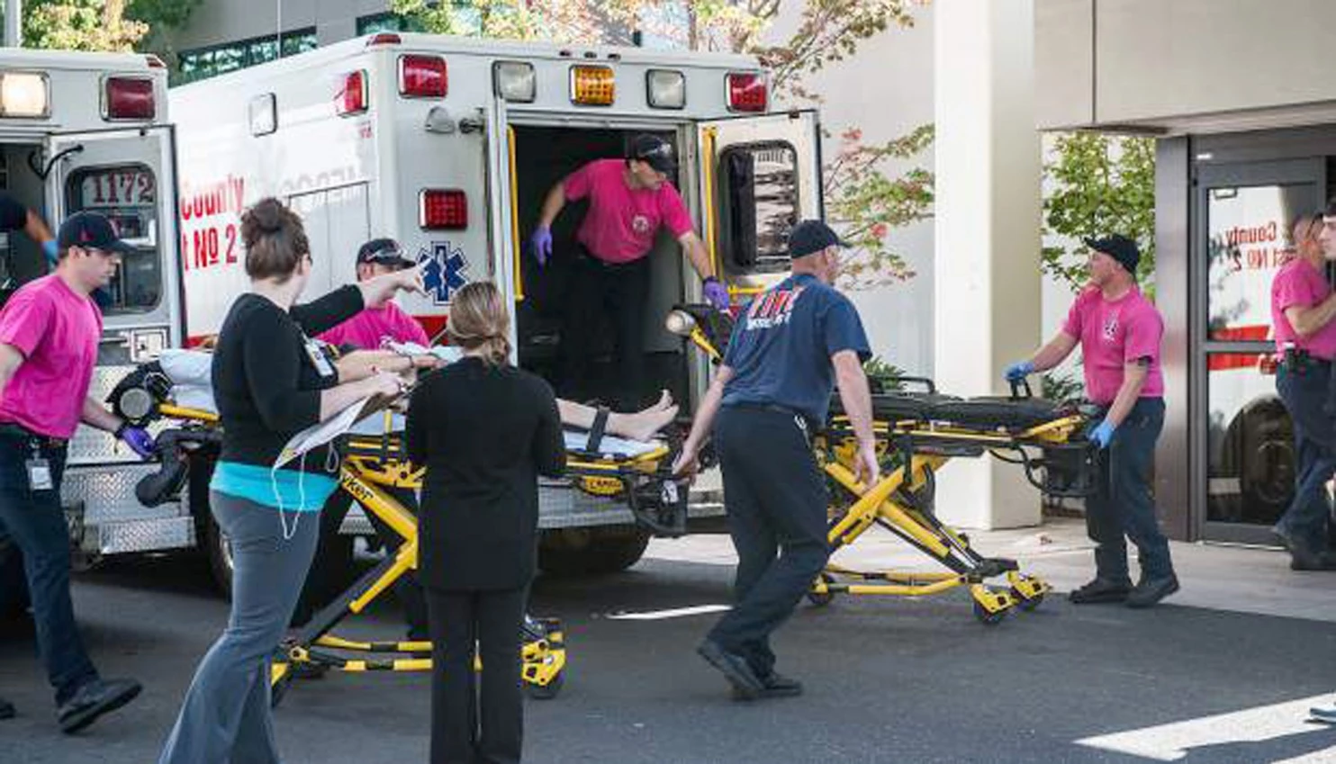 BREAKING: 10 Killed, 20 Injured At Oregon Community College By Gunman