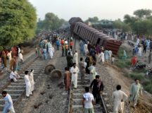 BREAKING: Train Collides In Pakistan; 6 Killed, 100 Injured