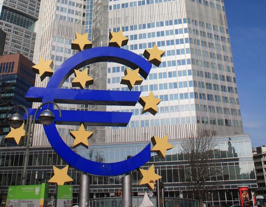 central-bank-posture-should-lead-the-euro-to-lower-levels