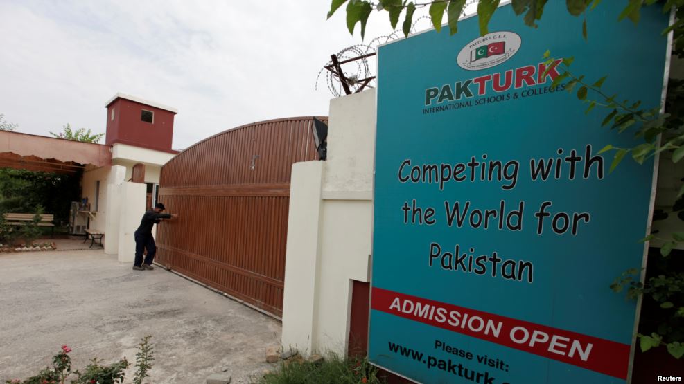 pakistan-warns-turkish-teachers-to-leave-country