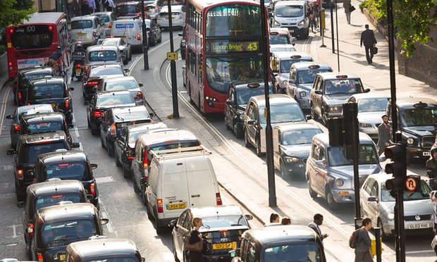 air-pollution-high-in-london-motorists-urged-to-leave-cars-at-home