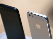 Apple To Launch 5-Inch iPhone Too: Rumors