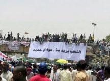 Sudanese new military council head meets protesters, listening to demands