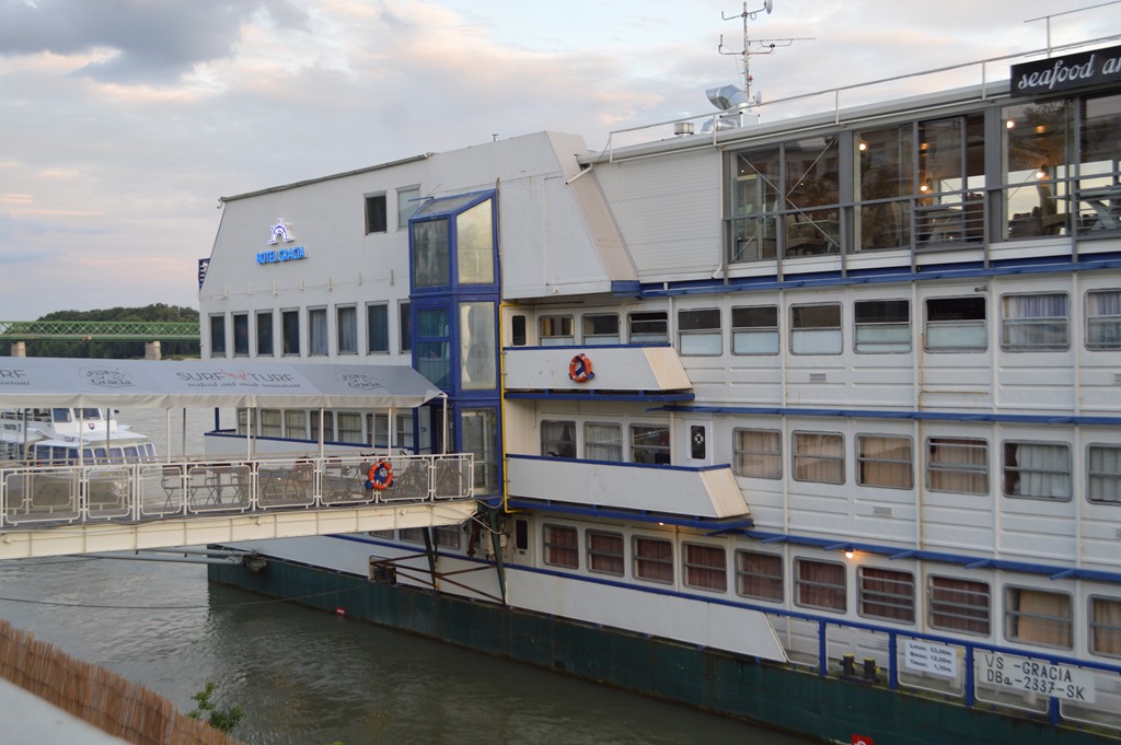 Bratislava Accommodation — Danube Boat Hotels