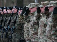 Trump announces sending 1,000 US troops to Poland